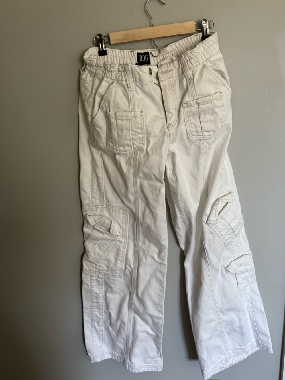 BDG Urban Outfitters White Cargo Pants Woman